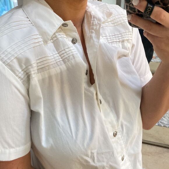 TAPESTRY vintage button up​ - Picture 2 of 4